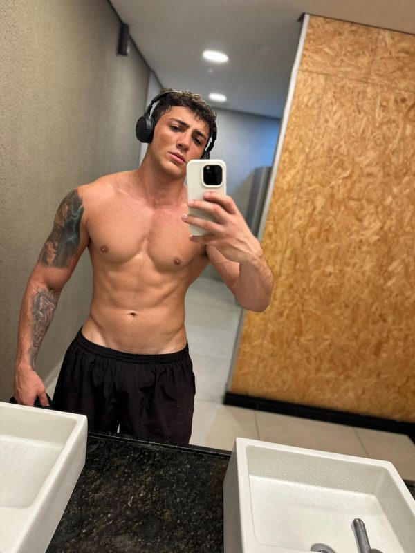 Novinho Gostoso 23