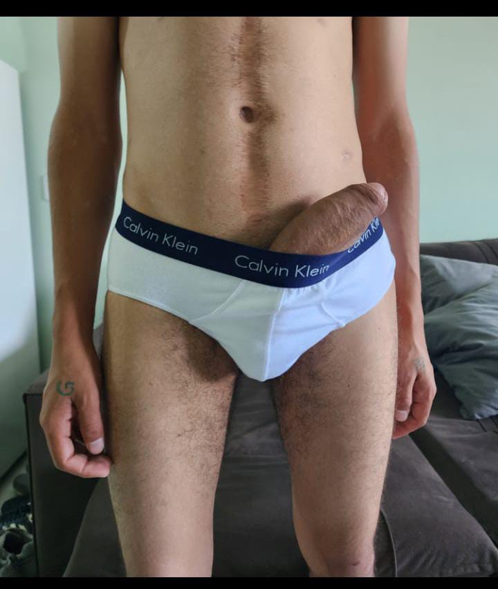 Gustavo Miguel 12