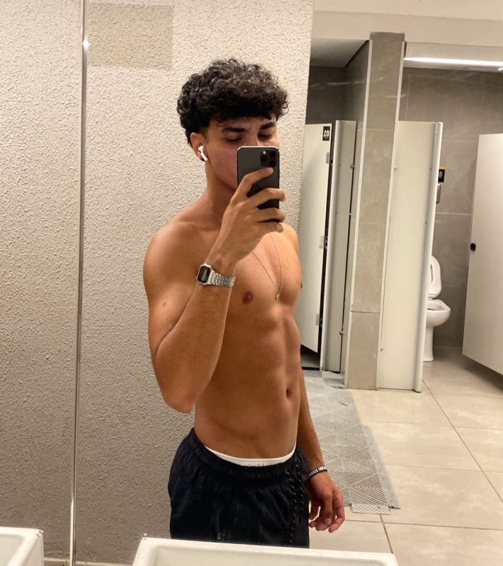 Augusto Reis 22