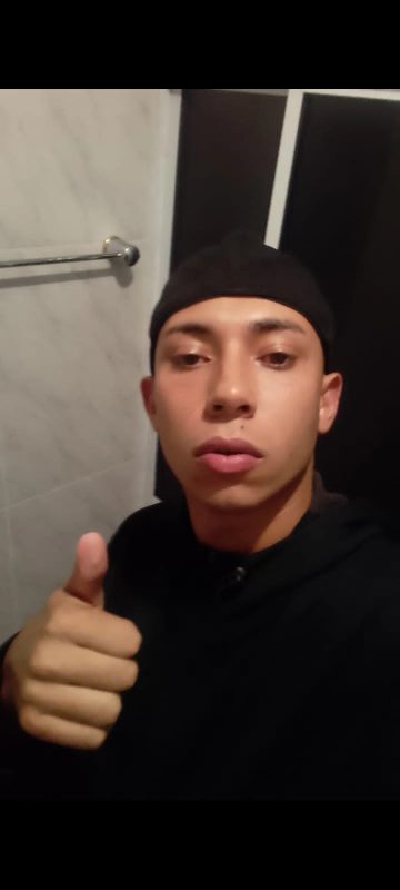 Gustavo Miguel 14