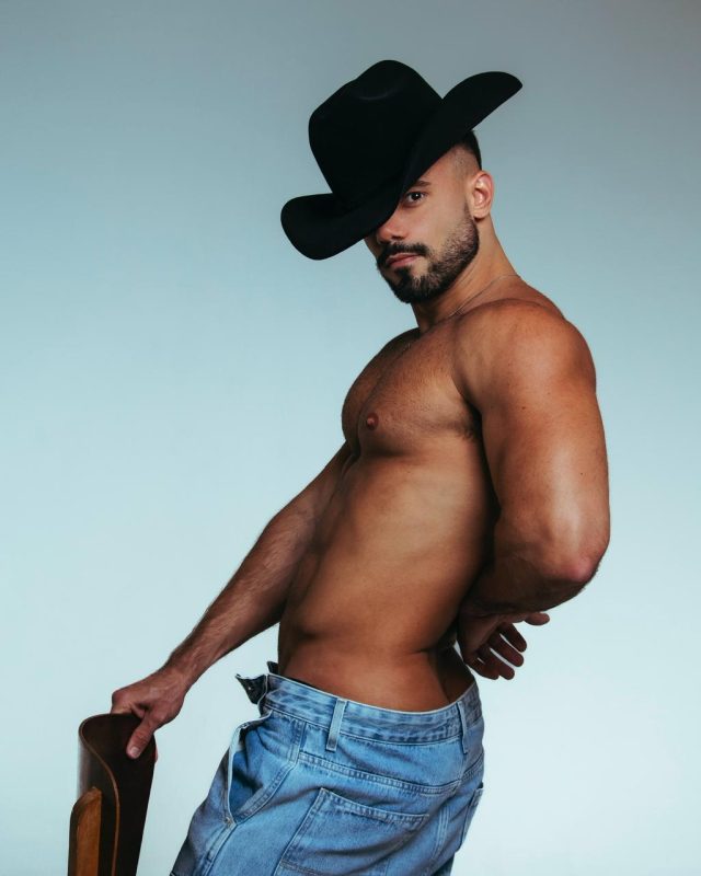 Victor Peach 4