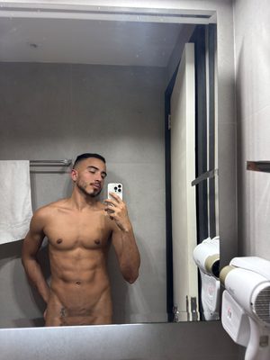 Daniel Alves 11