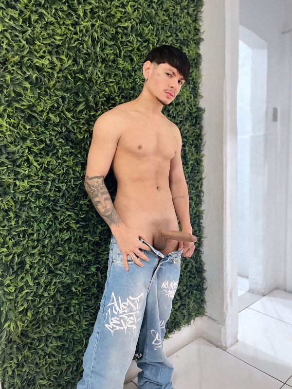 Matth Oliveira 39