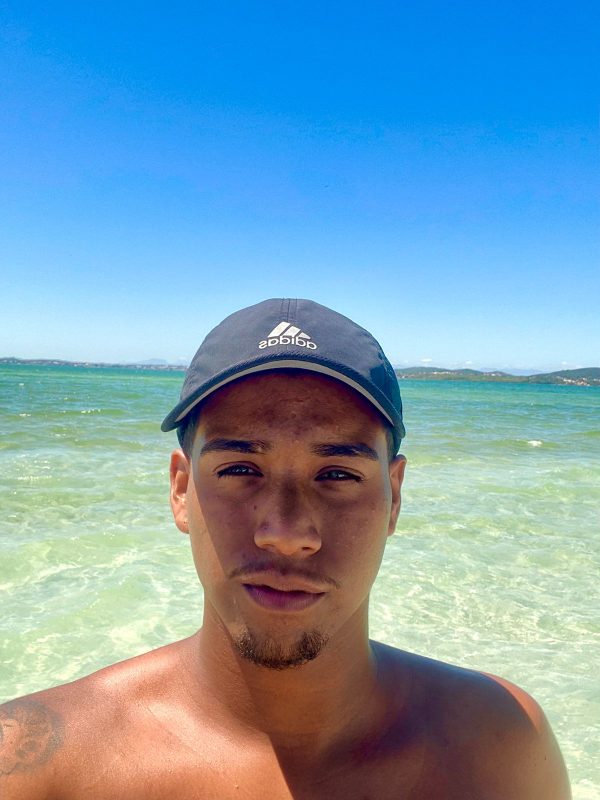 Caique Monteiro 18