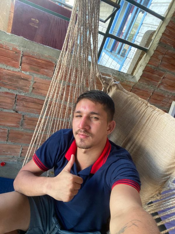 Loiro Venezuelano 8
