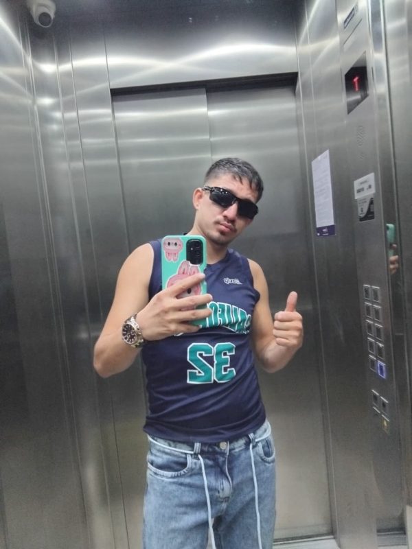 Loiro Venezuelano 13
