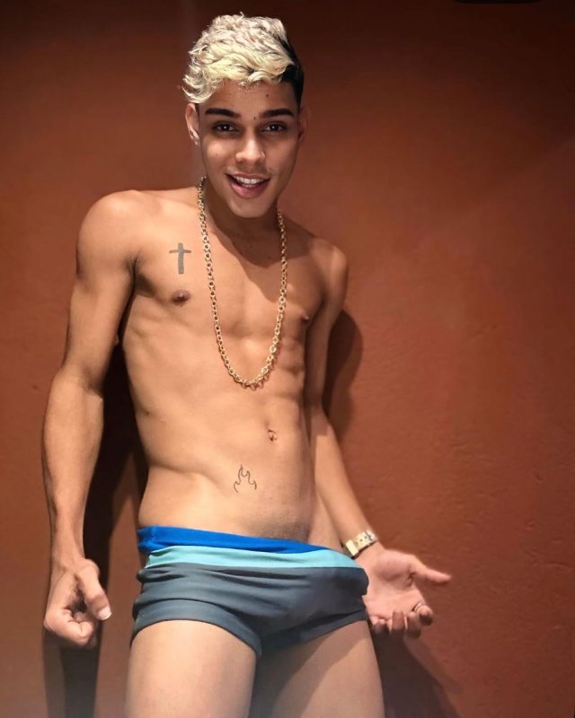 Yan Muniz 19