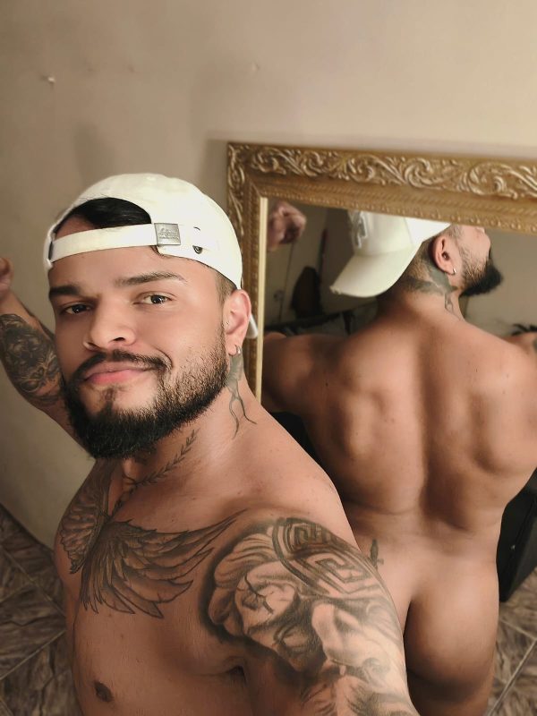 Eduardo Moreno 8