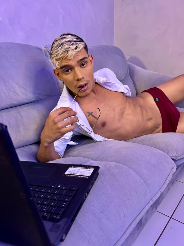 Yan Muniz 18