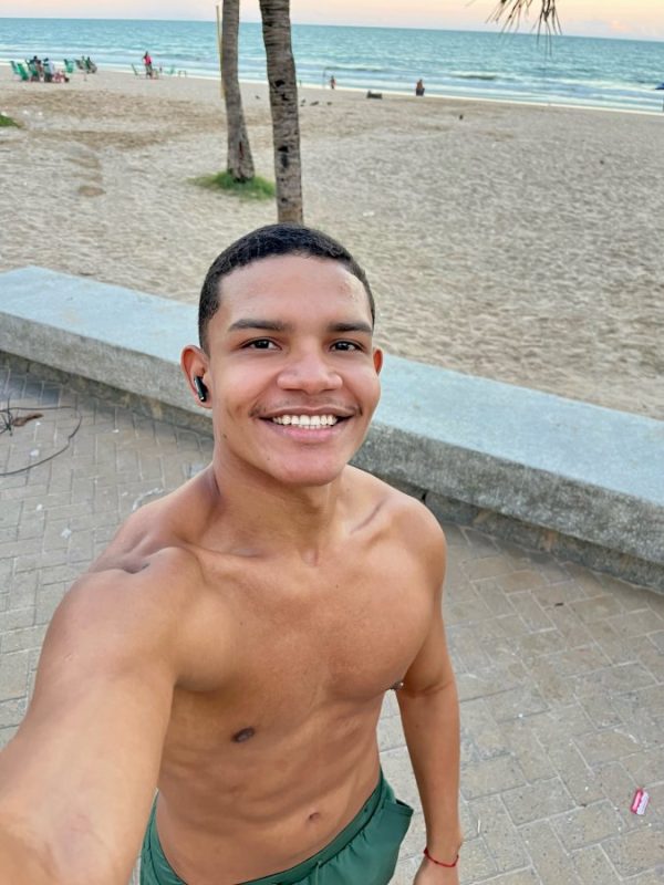 Angelo Ricardo 7