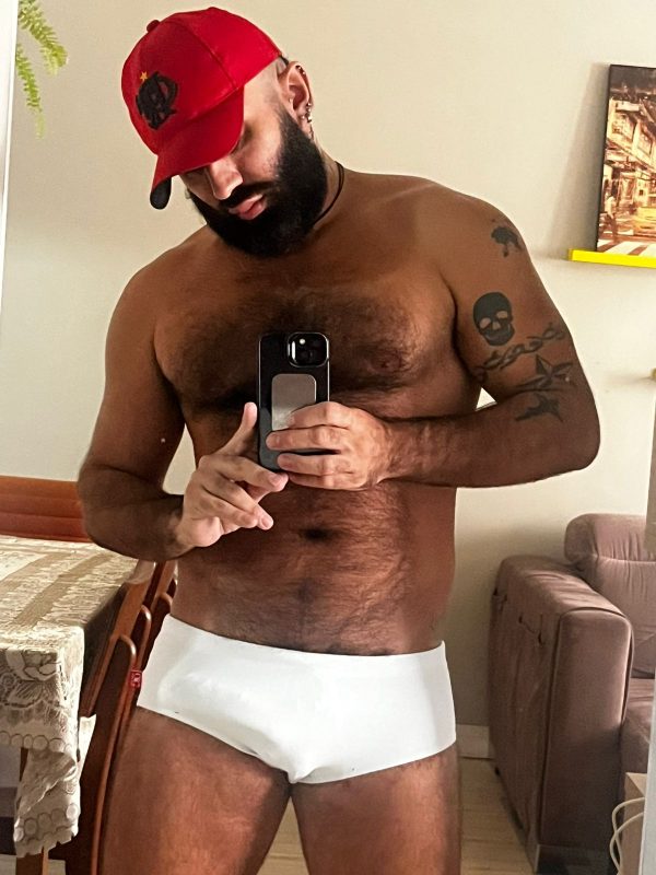 Macho Peludo 17