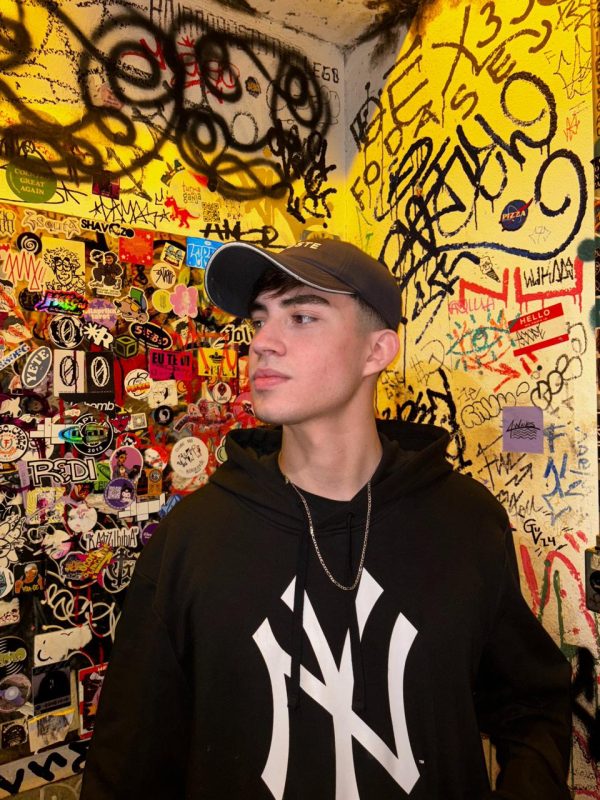 Victor Salvatori 17