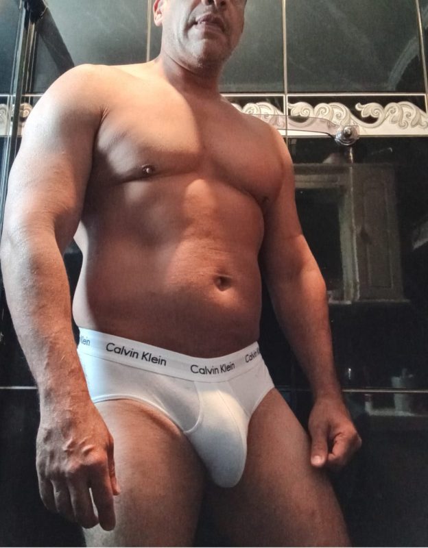Aaron Rodriguez 37