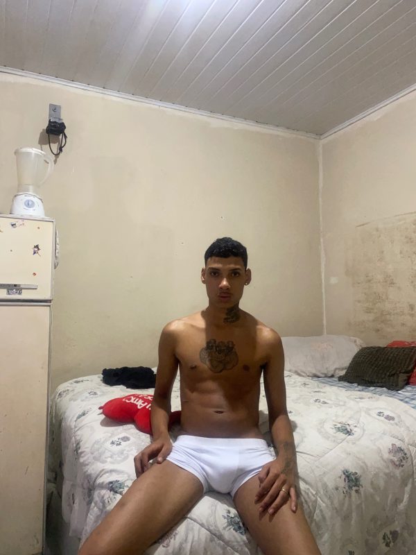 Adriano Mathias 13