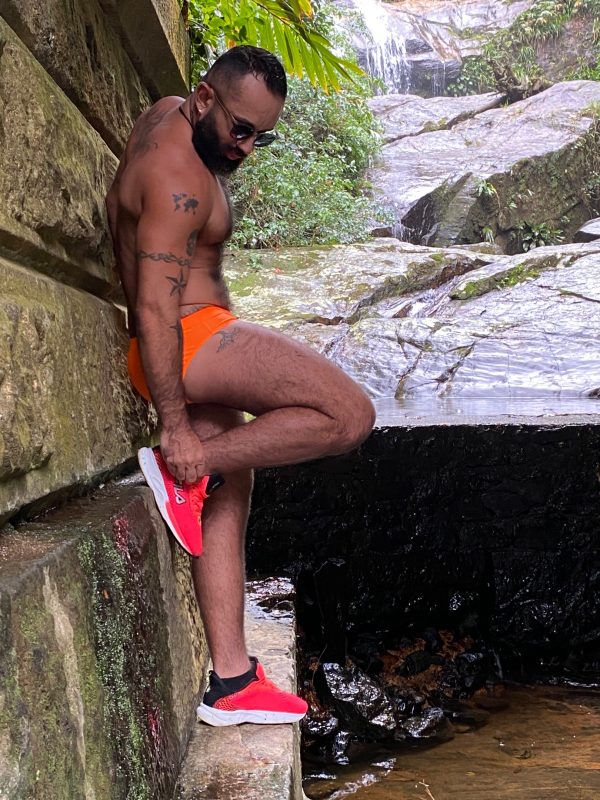 Macho Peludo 24