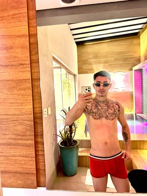 Enzo Pereira 4