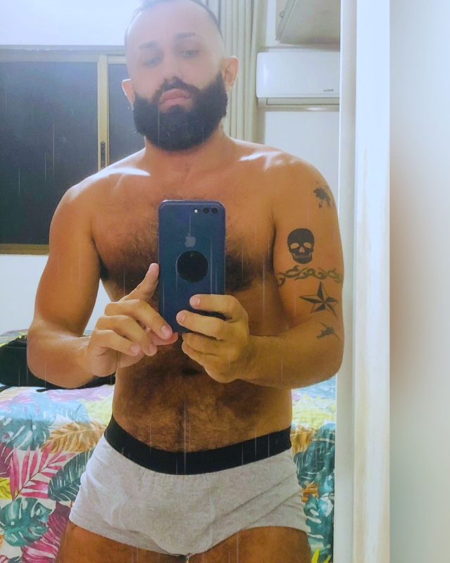 Macho Peludo 23