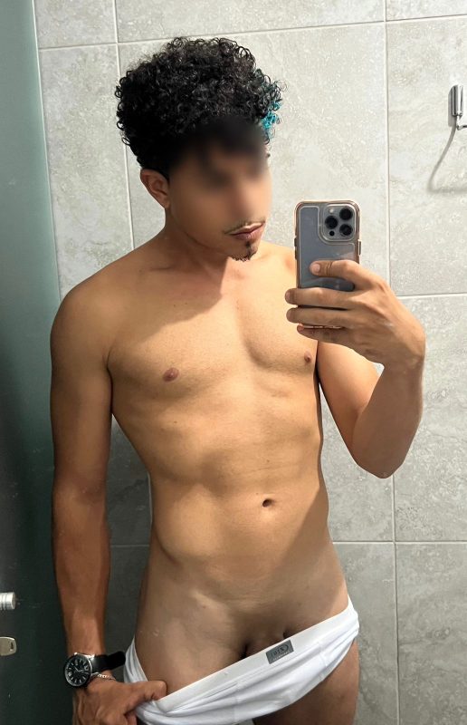 Giovani Castelli 3