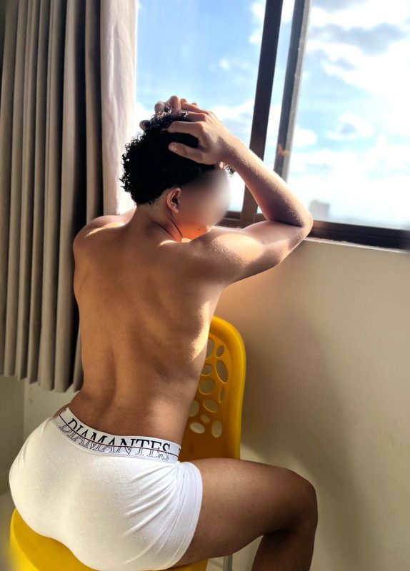 Giovani Castelli 10