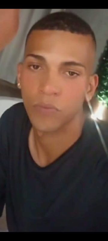 Isaac Delfino 28