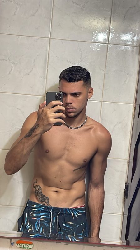 Anderson Douglas 2