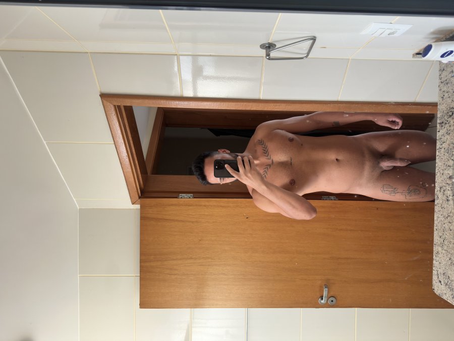 Rodrigo Mineiro 25