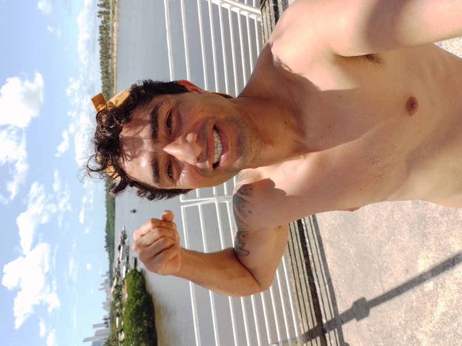 Gatão Surfista 1