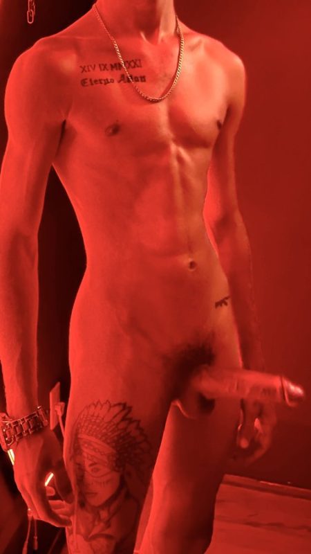 Roger Play Boy 4