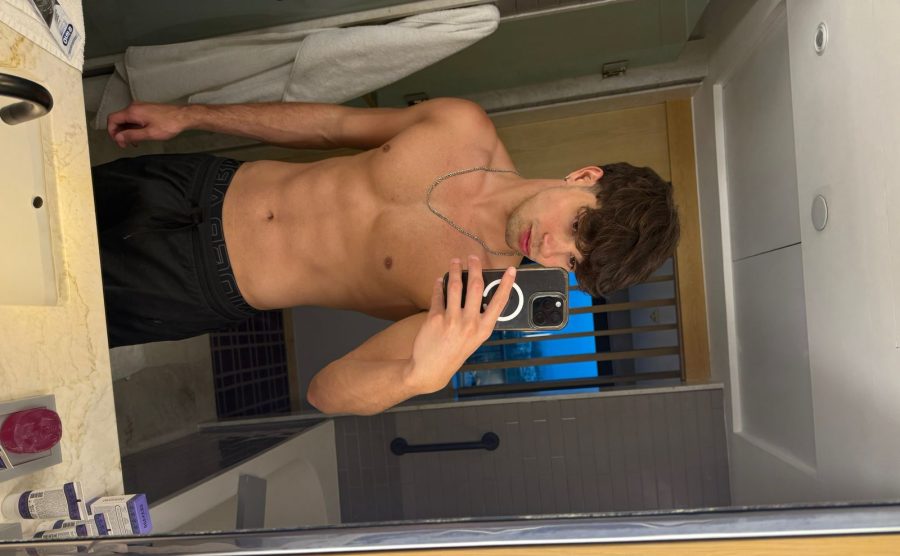 Lucas Sarado - Sem local