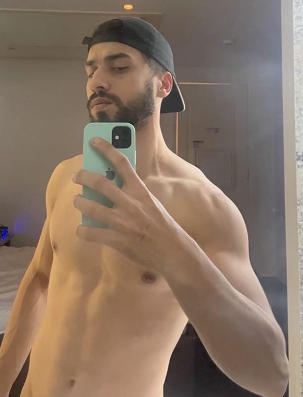 Lucas Gostoso 75