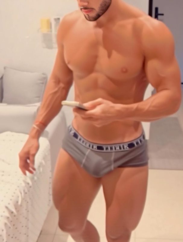 Mister Bumbum 11