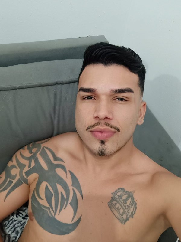 Alex Presença 1
