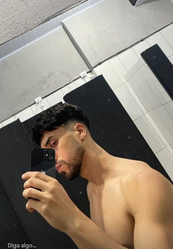 Lucas Gostoso 21
