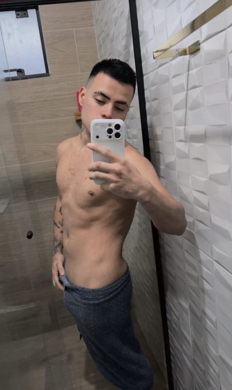 Noviinho Pauzudo 16