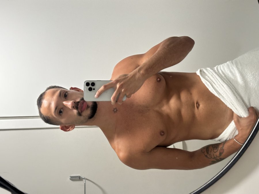Theo Carioca 12