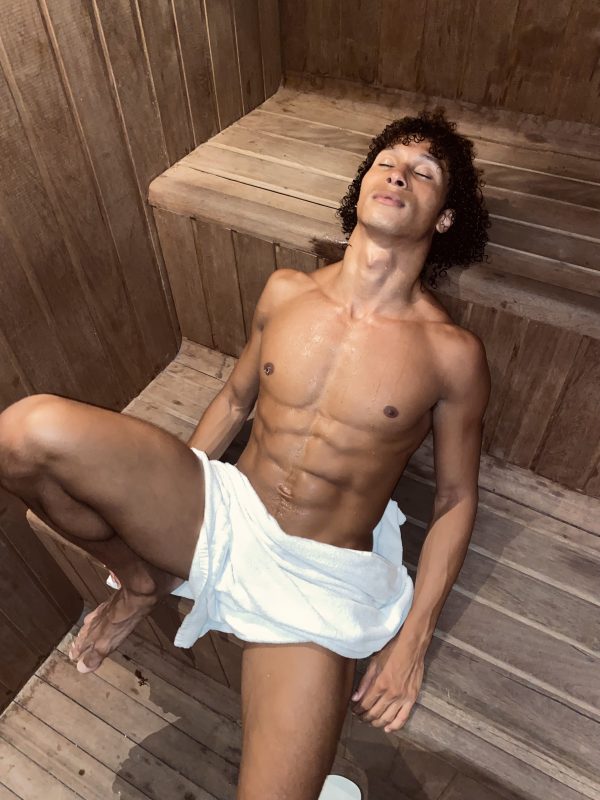 Curly Boy 11