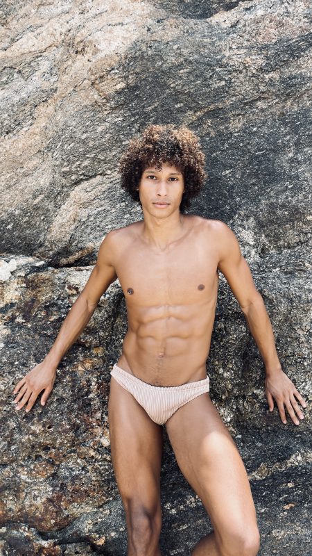 Curly Boy 10