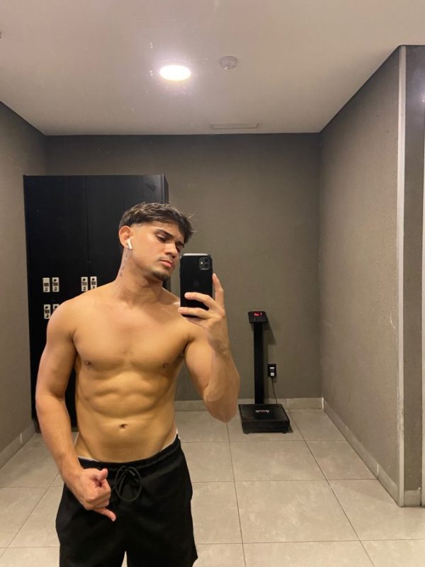 Rodrigo Nunes 18