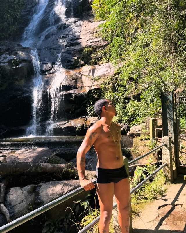 Eduardo Gonzaga 23