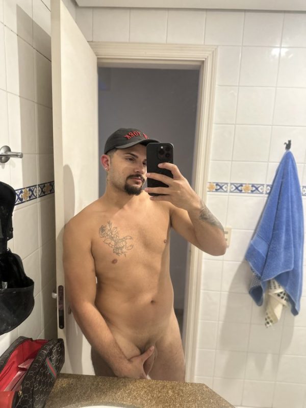 Pedro Salvatore Dot