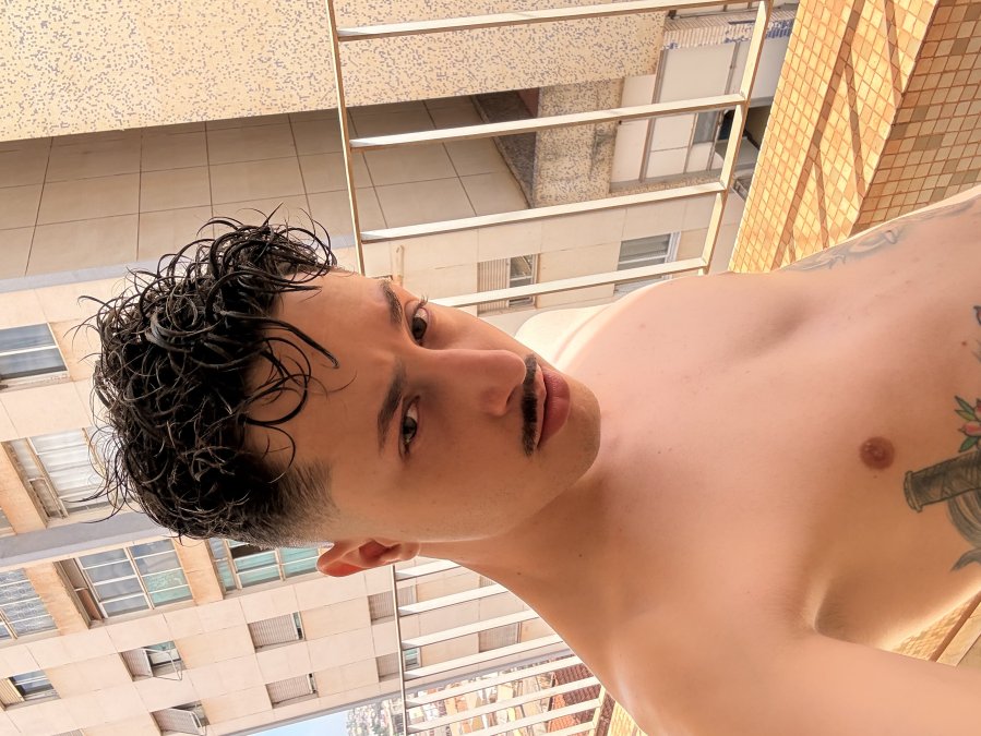 Douglas Pauzudo 2