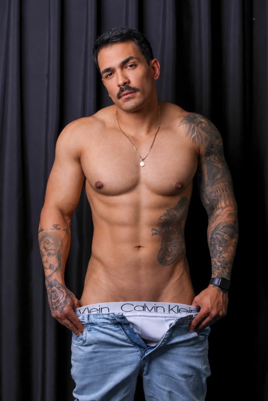 Lucas Castro 25