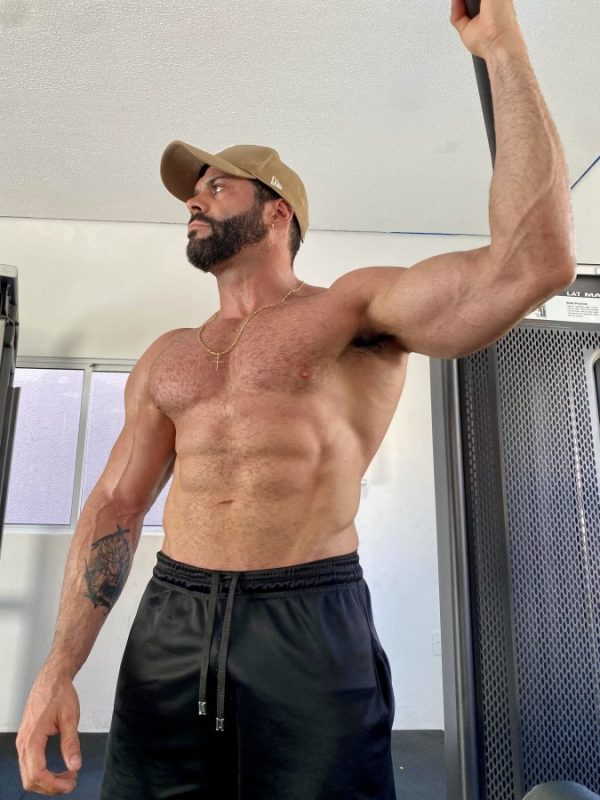 Lucas Barros 23