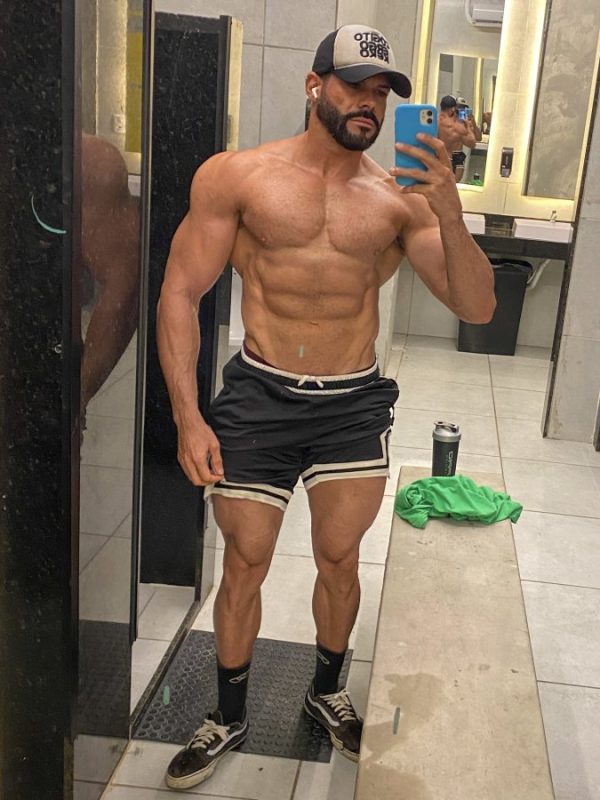 Lucas Barros 28