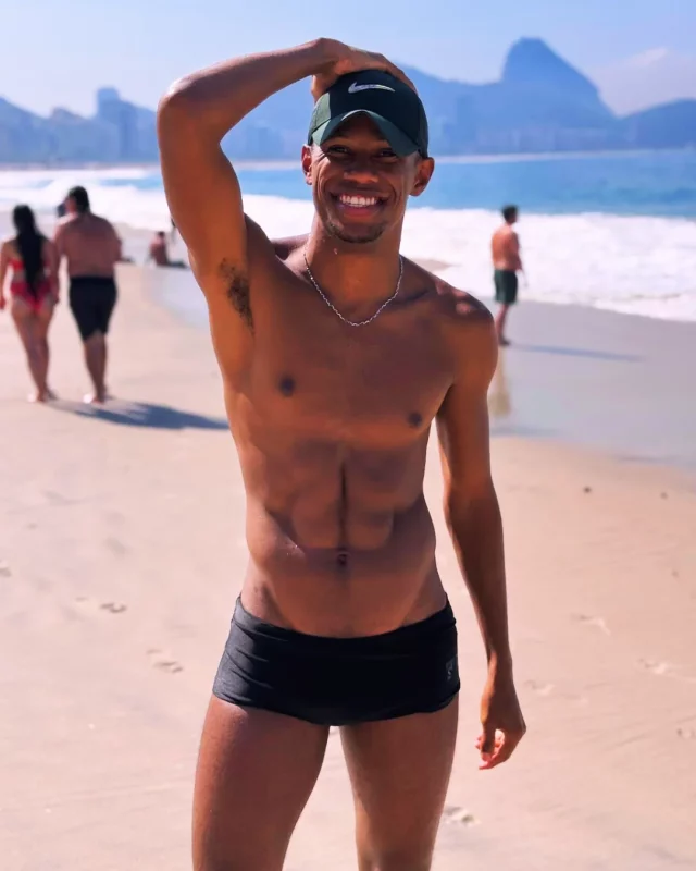 Daniel Silva 1