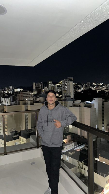 Brendon Picasso 21