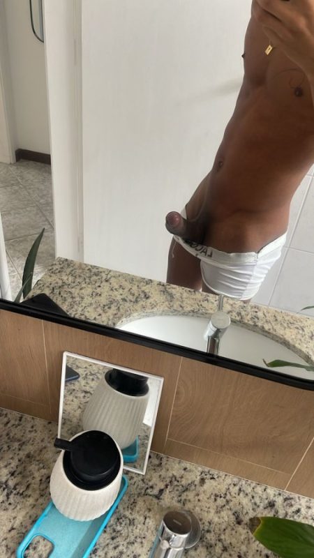 Gustavoo Santos 19