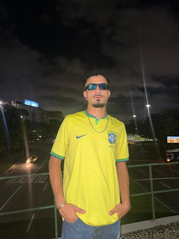 Novin Discreto 4