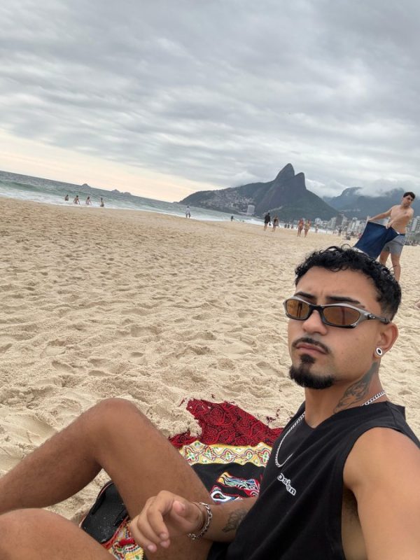 Novin Discreto 3