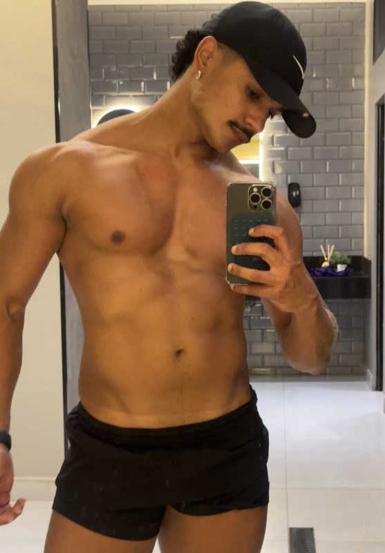 Rick Correia 6